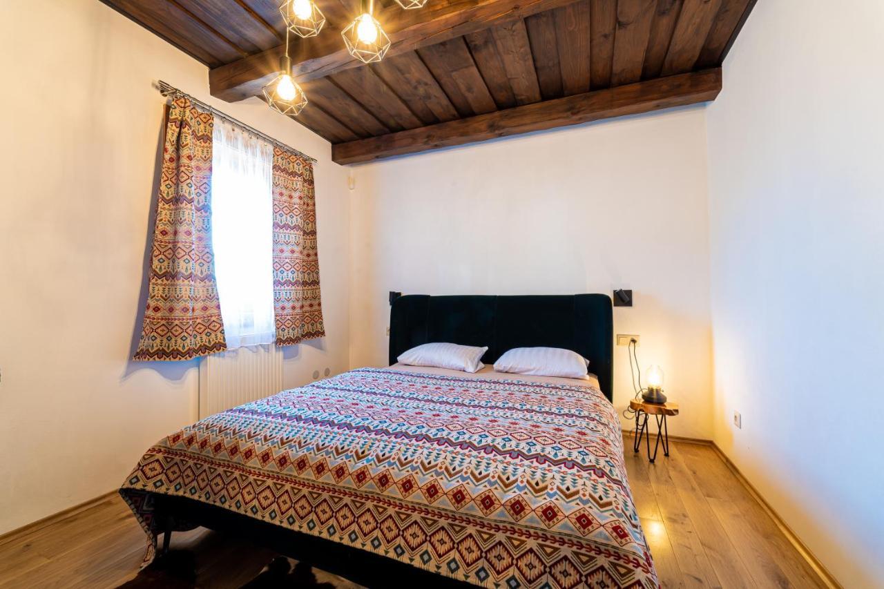Ranc Pod Ostrou Skalou Guest House Stratená Екстериор снимка