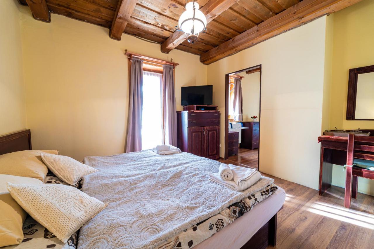 Ranc Pod Ostrou Skalou Guest House Stratená Екстериор снимка