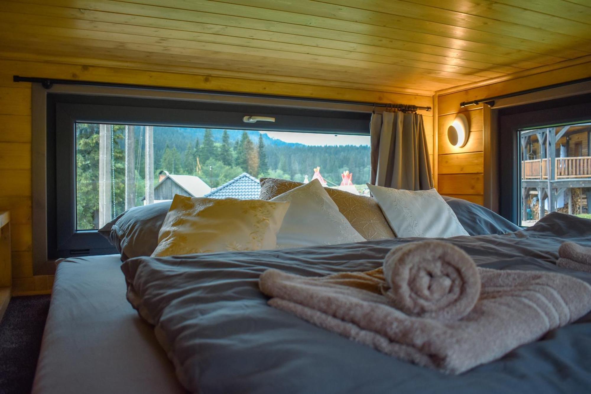 Ranc Pod Ostrou Skalou Guest House Stratená Екстериор снимка