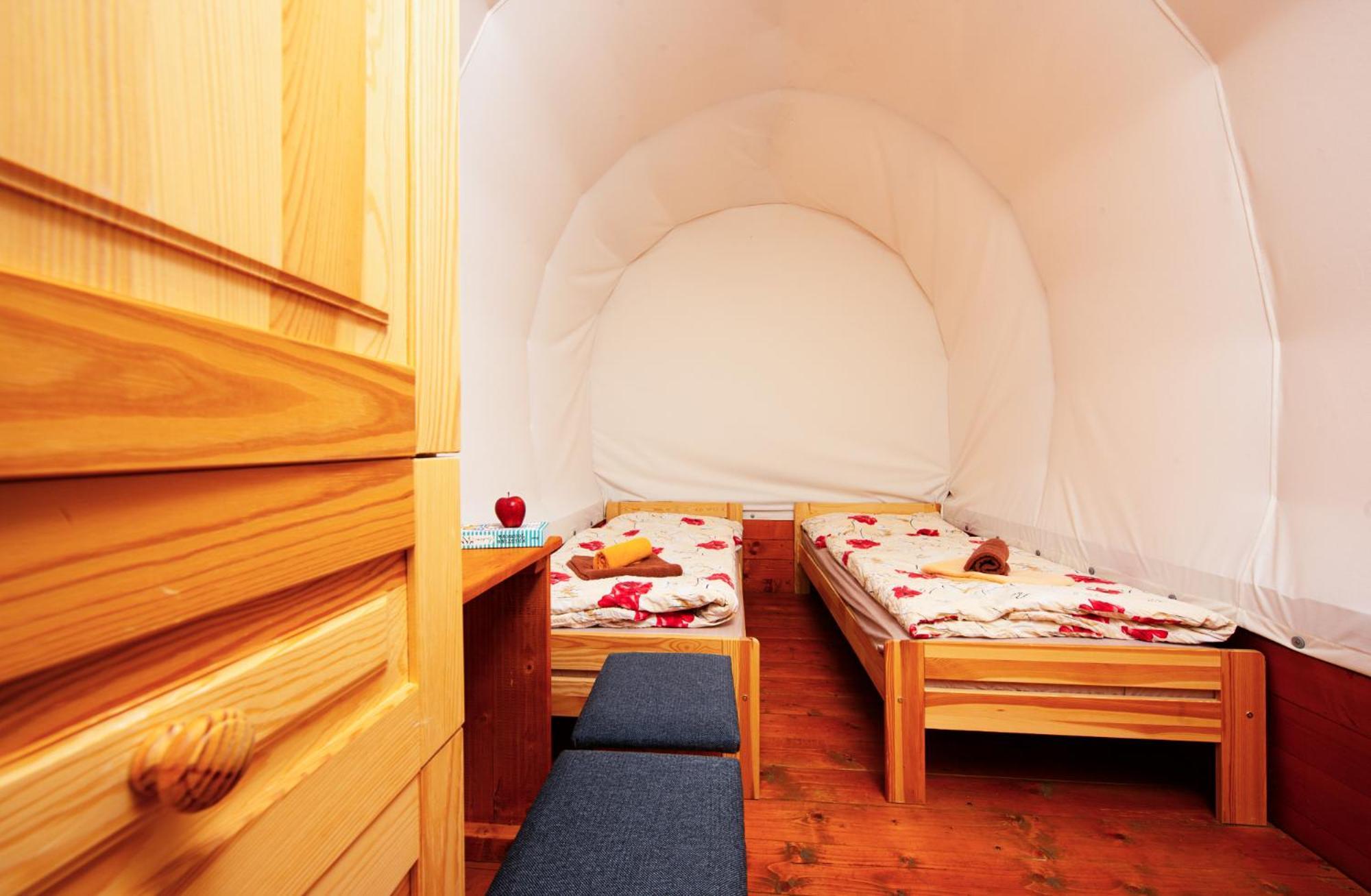 Ranc Pod Ostrou Skalou Guest House Stratená Стая снимка