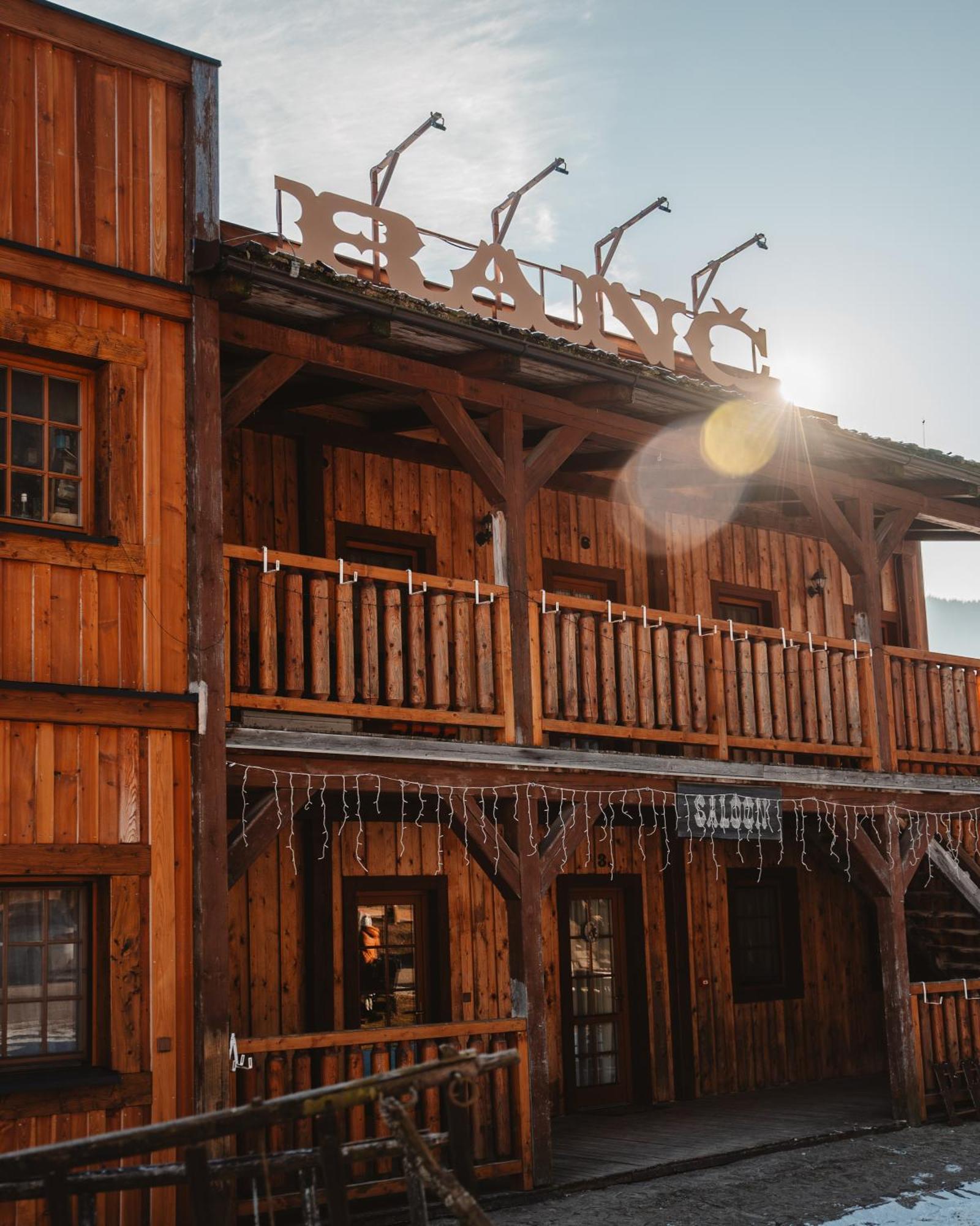 Ranc Pod Ostrou Skalou Guest House Stratená Екстериор снимка